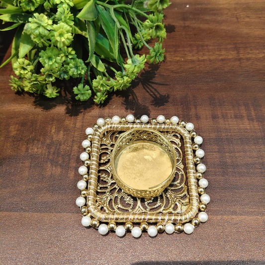Fancy Metal Diya with Pearls - Set of 5 pcs.