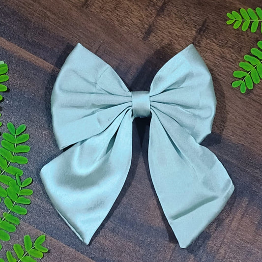 Akruti Satin Bow - Olive