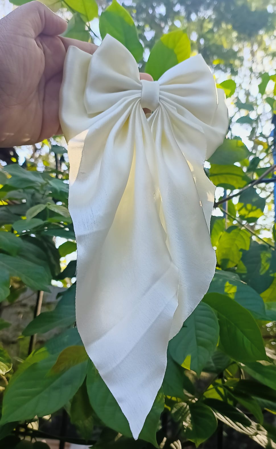 Kheya Cream Tail Bow