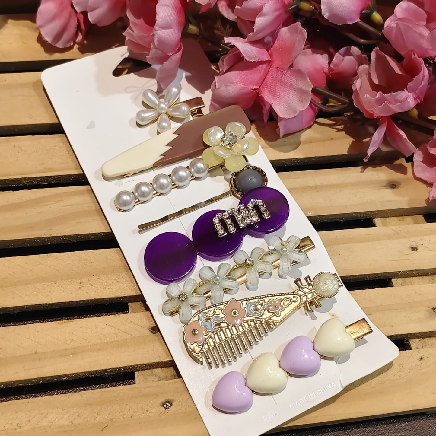 Aesthetic Hair clip For Women & Girls - set of 8
