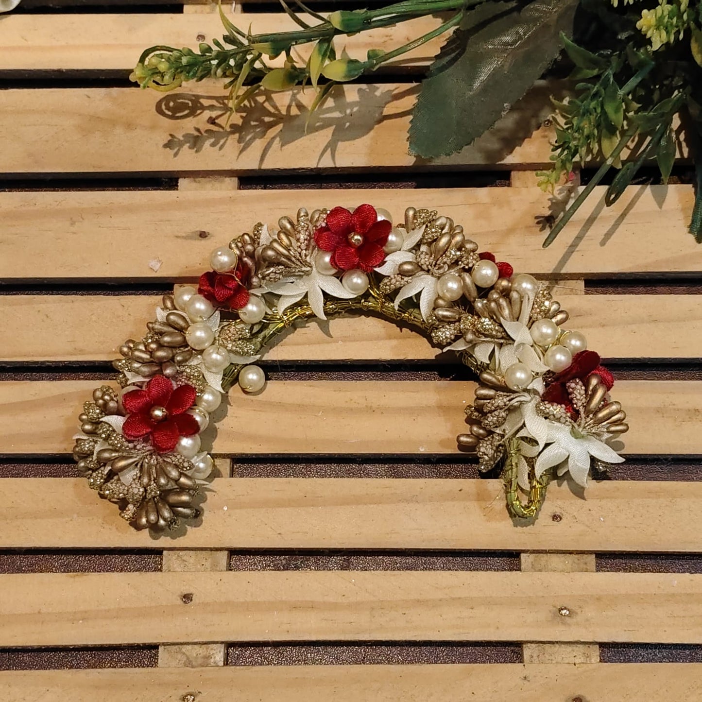 Red & Gold Hair Brooch For Women - 1pc