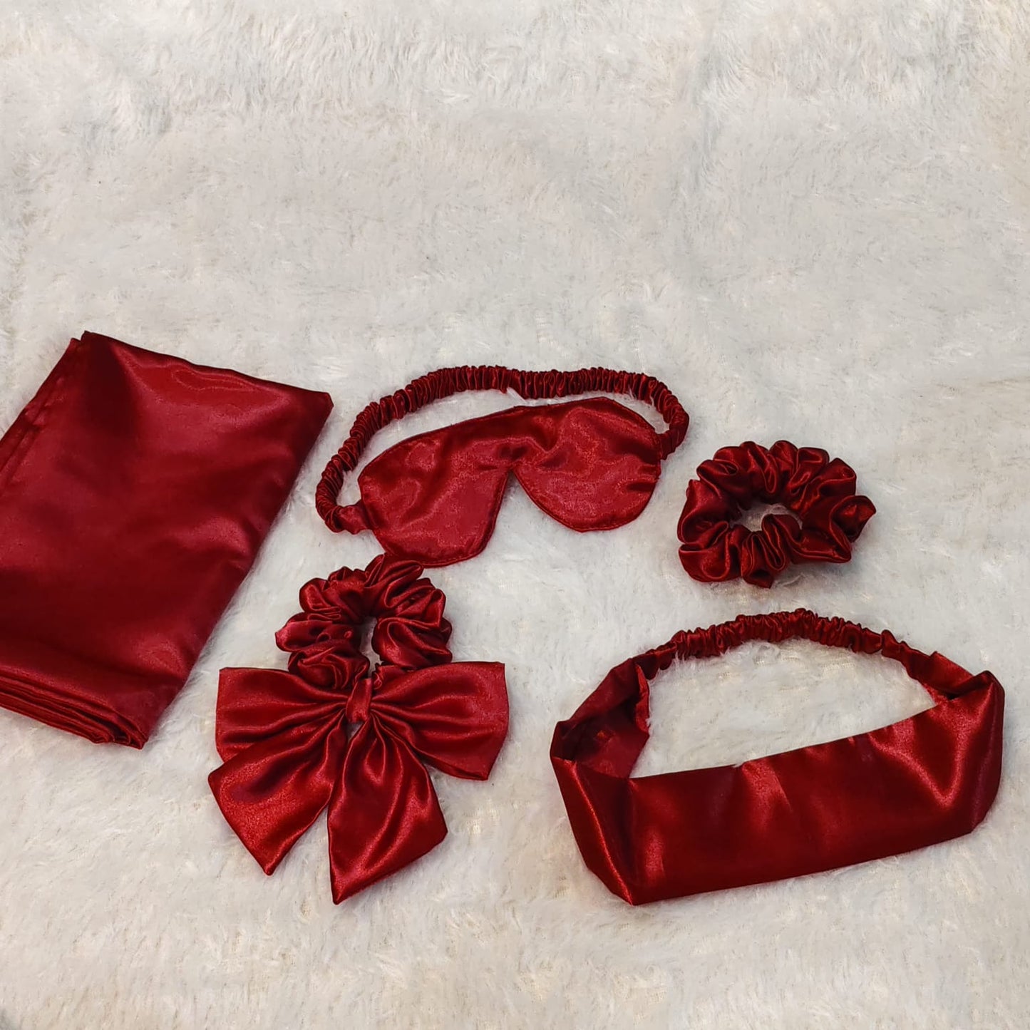 Luxury Satin Sleep Set Red - 5 pcs set